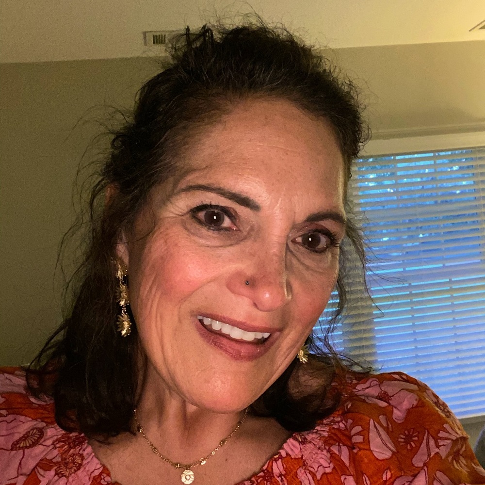 Meet your Posher, Melissa